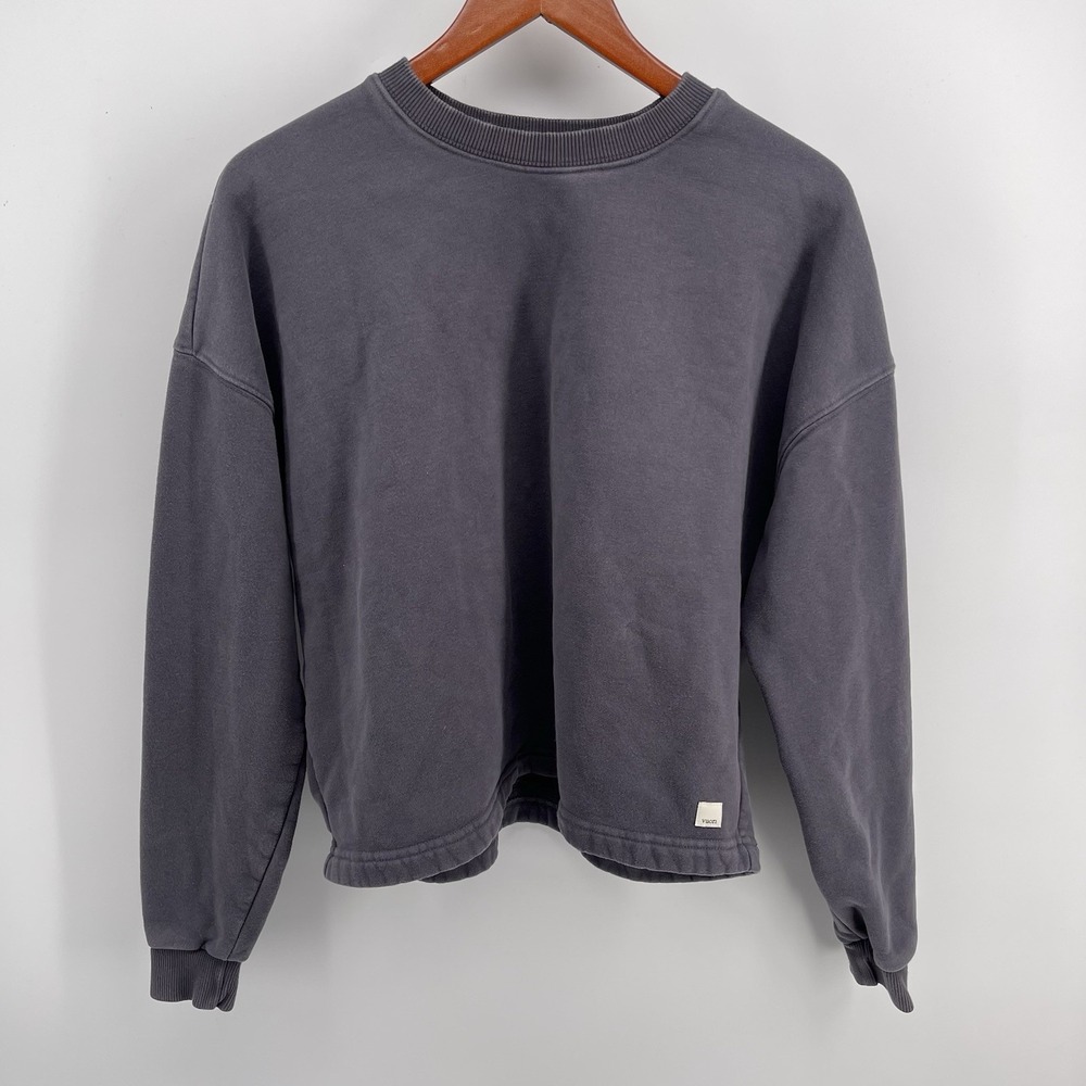 Vuori Women's L Oversized Gray Crewneck Sweatshirt Distressed